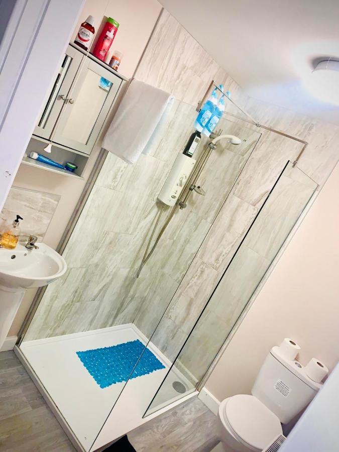 Eson House Appartement Liverpool Buitenkant foto